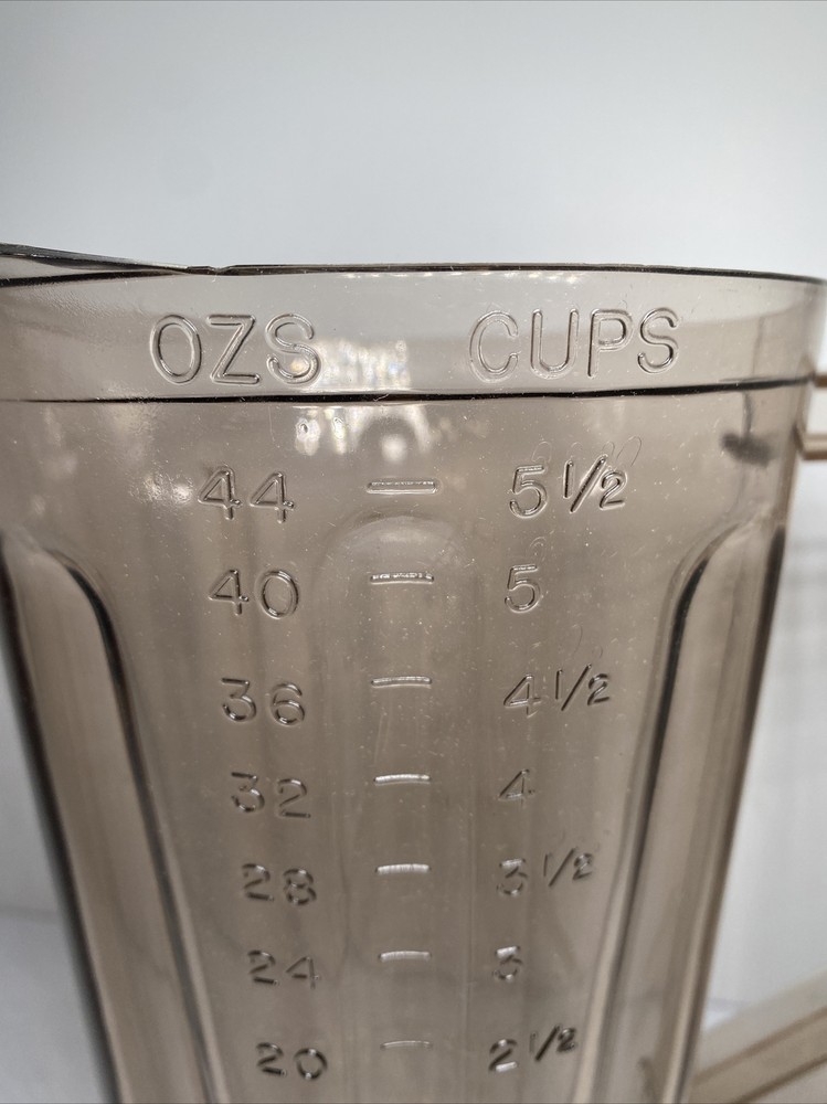 REPLACEMENT BLENDER PITCHER JAR Only 5.5 Cup 44 oz Amber Unbranded Plastic