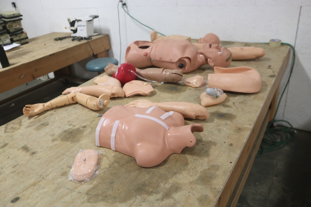 SIM MAN SIMMAN AIRMAN TRAINING MANIKIN PARTS