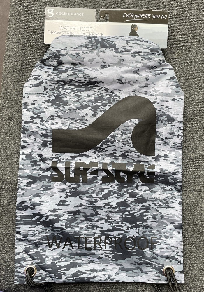 Geckobrands Waterproof Drawstring Backpack Grey Camouflaged