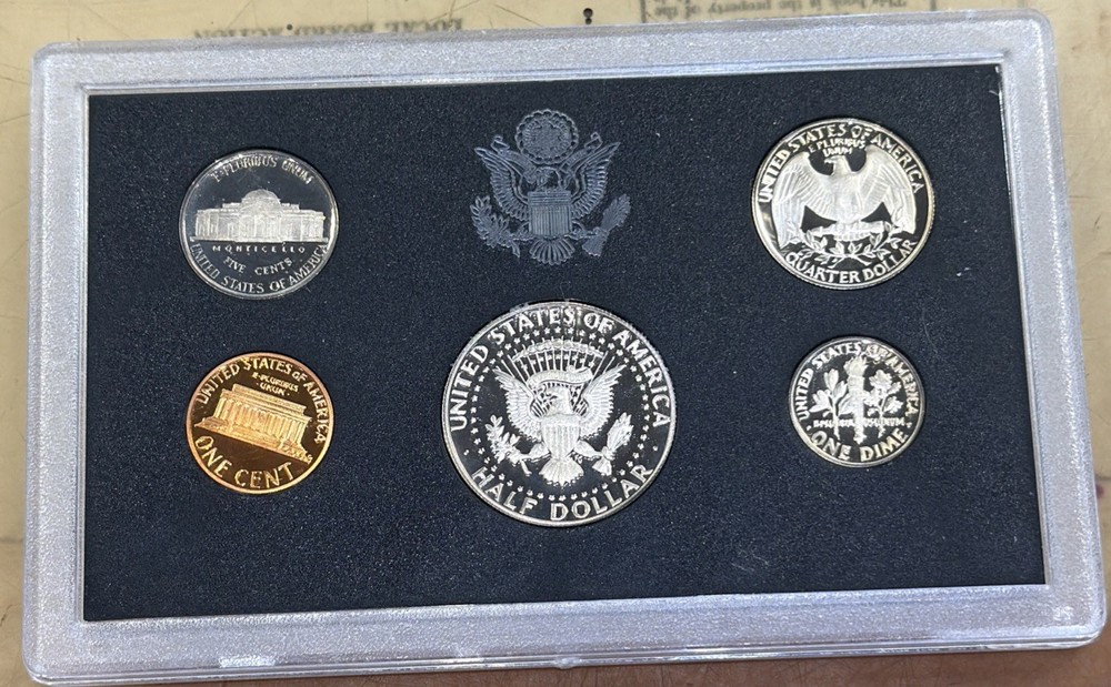 1983 S United States Mint Proof Set
