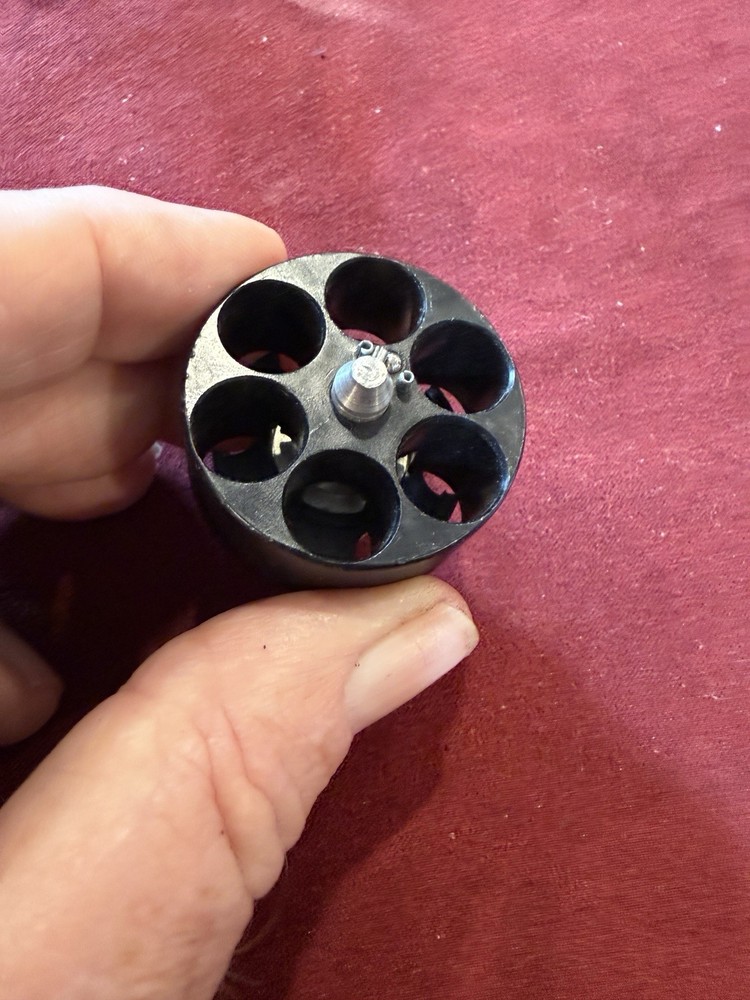 HKS Speedloader PY Speedloader 6 Shot Colt Python 38/357