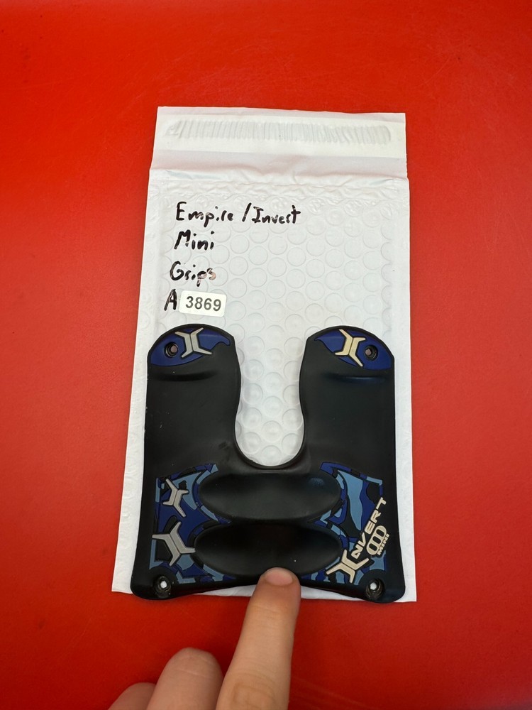 Empire/Invert Mini Grips