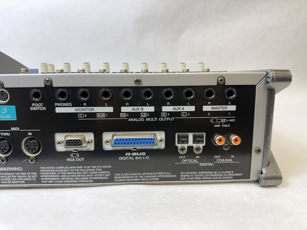 Roland VS-2400CD 24-Track Digital Studio Workstation