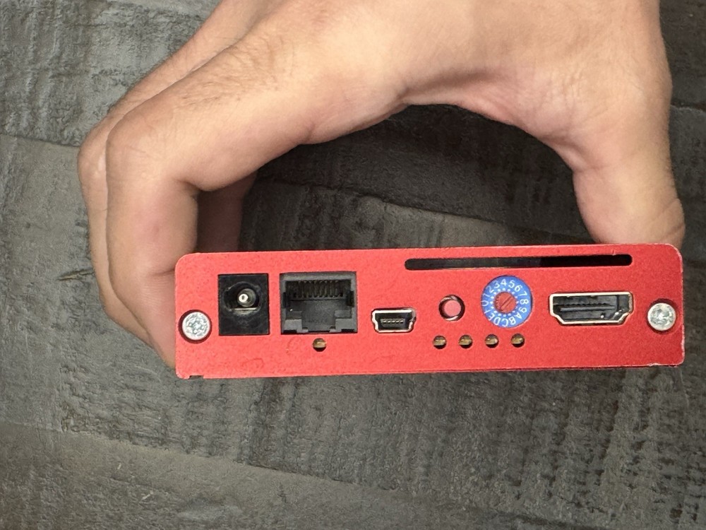 Decimator Design MD-QUAD Version 3 Quad Split Converter HDMI SDI Outputs