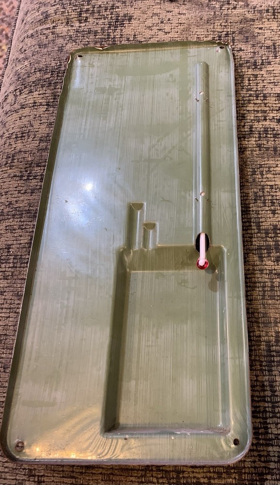 Wall Thermometer L & M Cigarettes Accurate Temperature