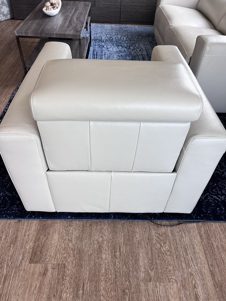 Nevio Leather Recliner Sofa Set