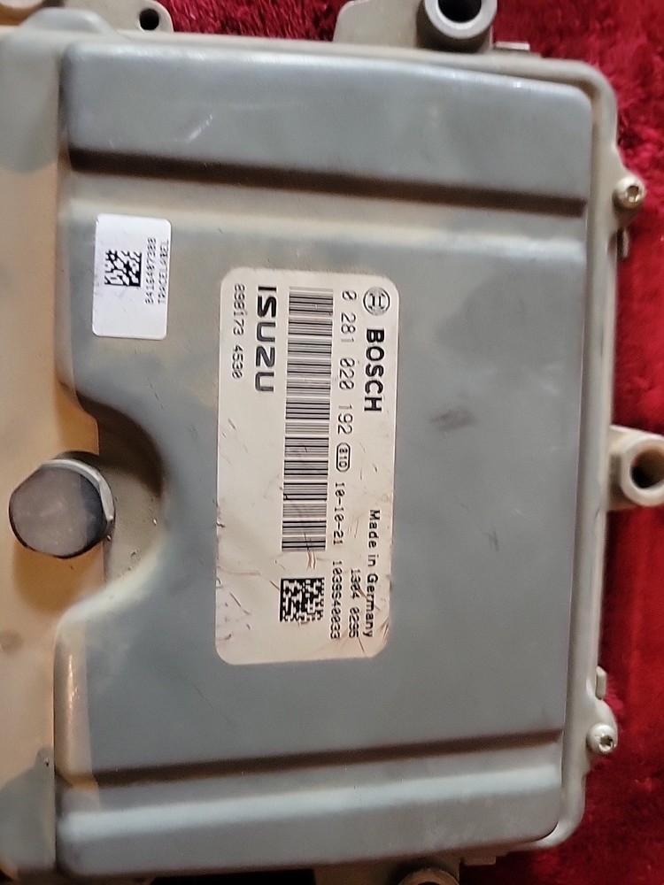 0 281 020 192 ISUZU ENGINE CONTROL MODULE (ECM) 3332678