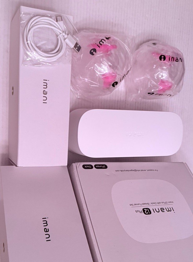 Breast Pump With Charging Dock