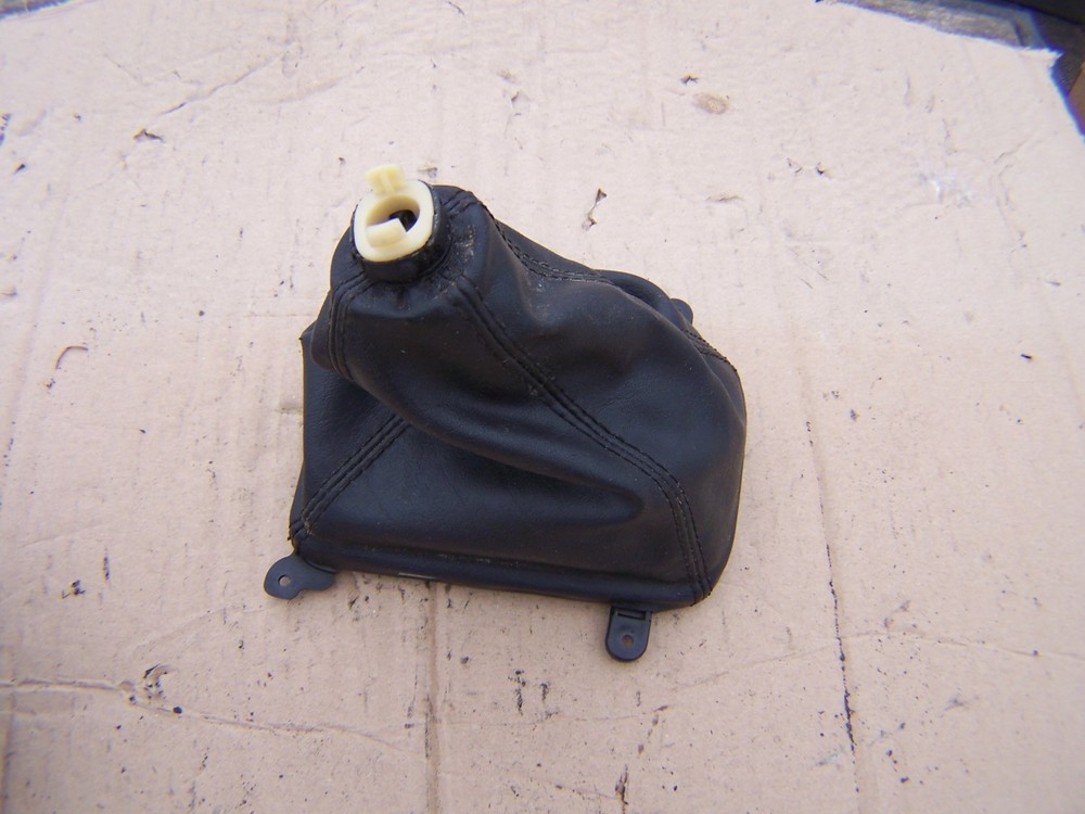 Honda Accord gearstick gaiter (2003-2007)