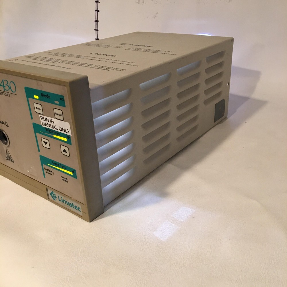 Linvatec Concept LIS8430 Xenon Light Source