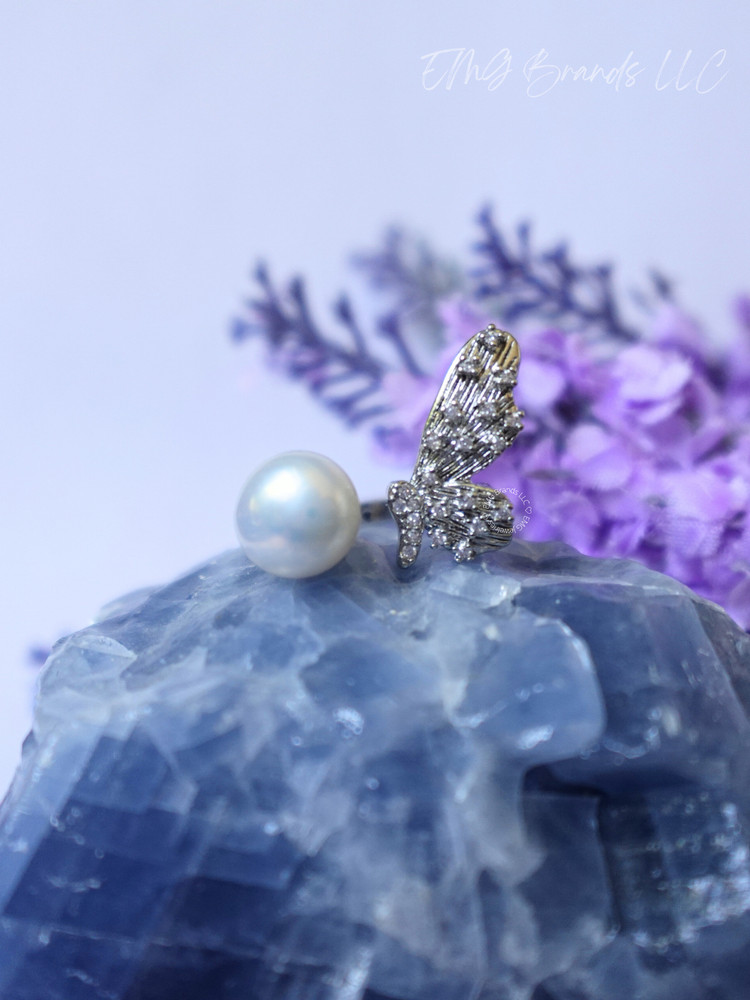 Butterfly Pearl Ring