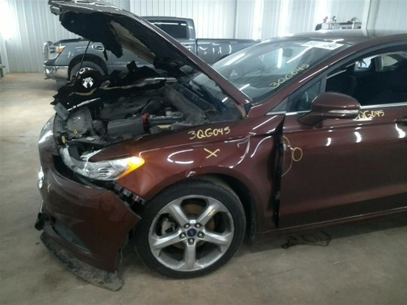 FUSION 2015 High Mounted Stop Light 104669320