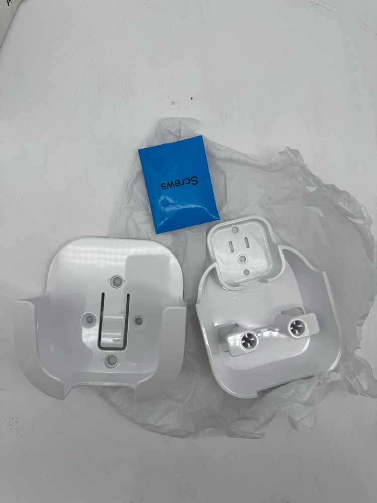 Mission Cables Outlet Wall Mount for eero 6 and eero 6+ White MC97 Amazon