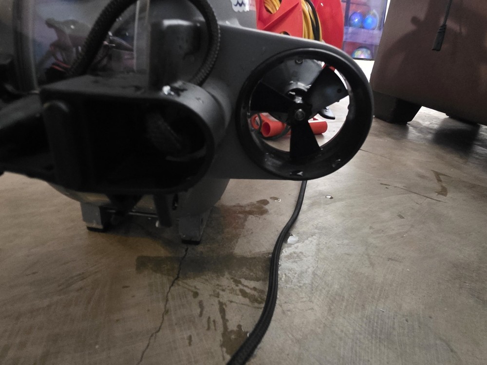 Deep Trekker DTG2 underwater inspection ROV system.