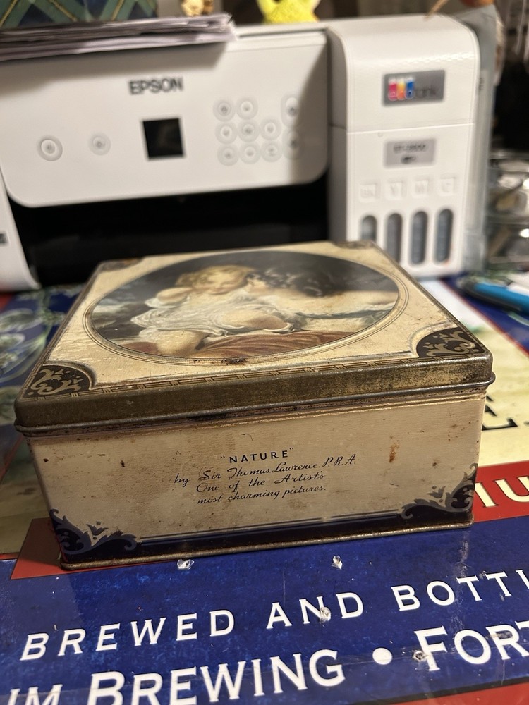 Thrones Premier Toffee Tin
