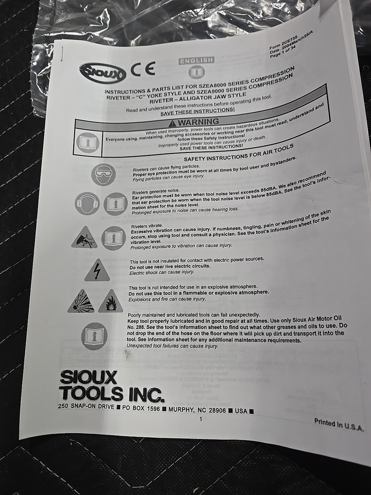 SIOUX Tools Compression Riveter SZEA8000 Max Force ( No Jaw ) Tool Only