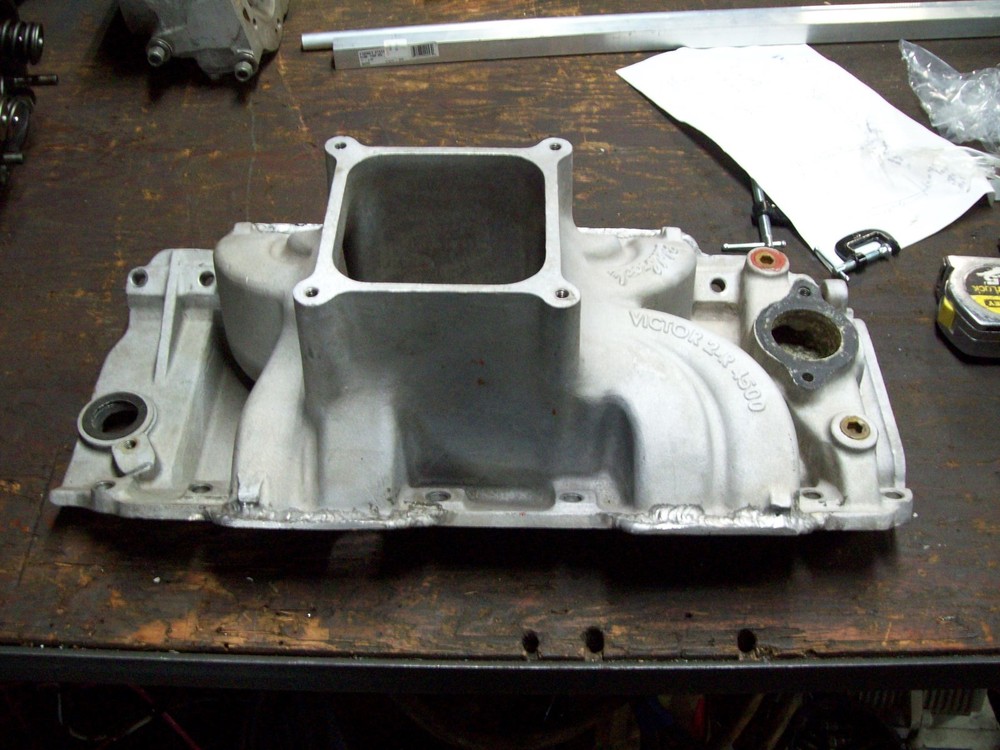 Edelbrock Victor 2-R4500 / BBC  / used / take off