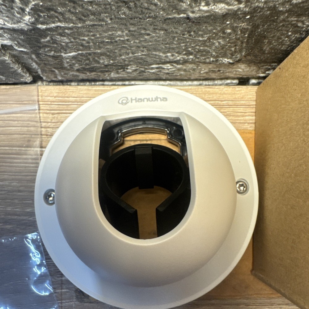 Hanwha Techwin Remote lens dome bracket, SBL-100D
