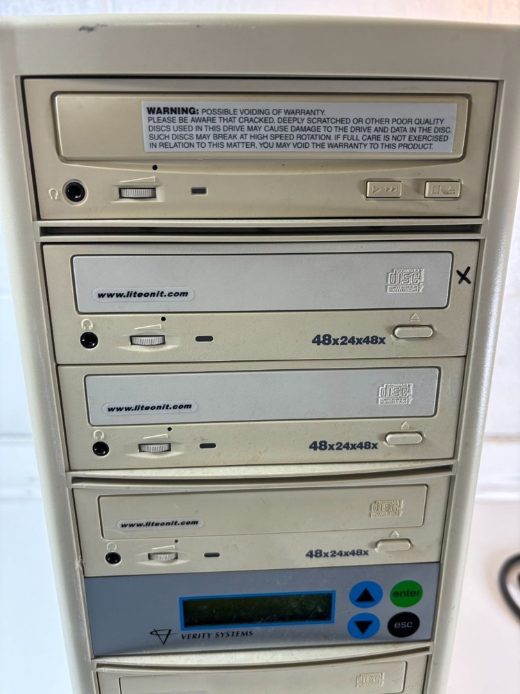 CD/DVD Duplicator Tower 8-Bay Verity Systems