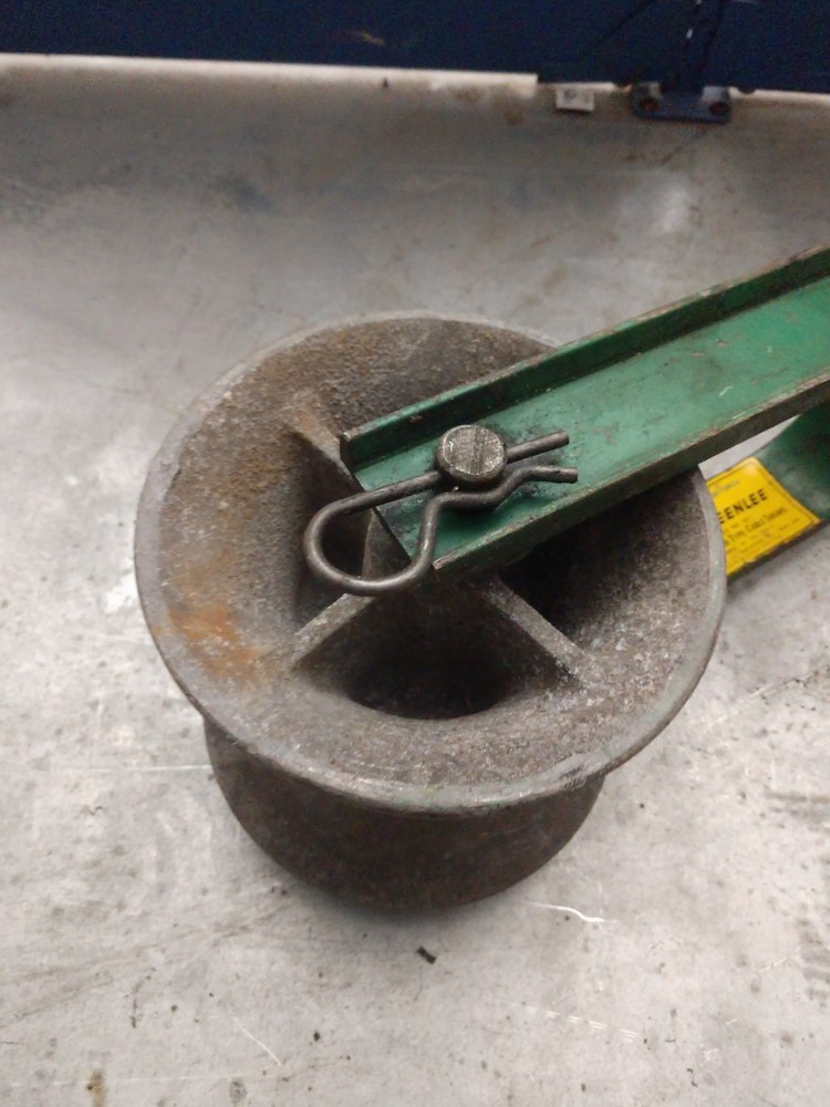 Greenlee 651 12 Hook Type Cable Sheave