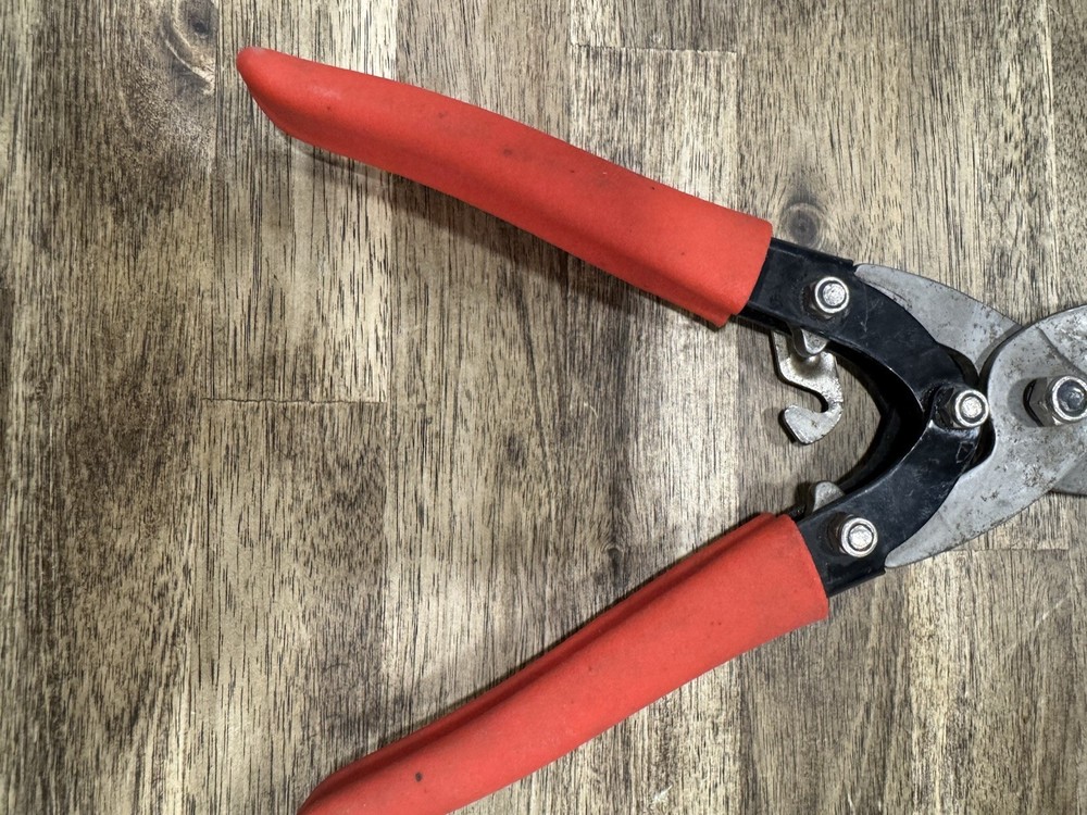 Aviation Snips
