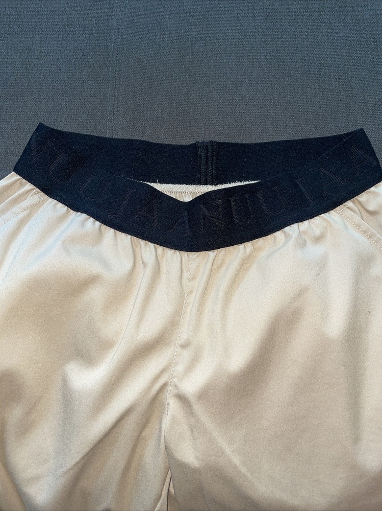 JAANUU Scrub Top and Bottom Set Size XXS