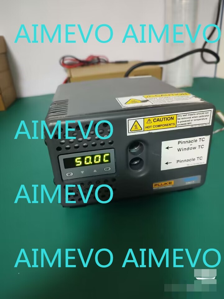 Fluke 9102S Dry-Well Temperature Calibration Unit