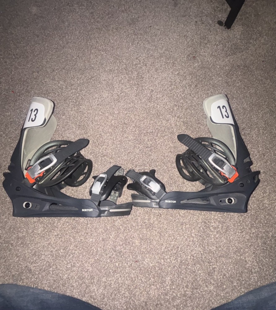 Burton ReFlex Mission Snowboard Bindings Black/ white Size Medium