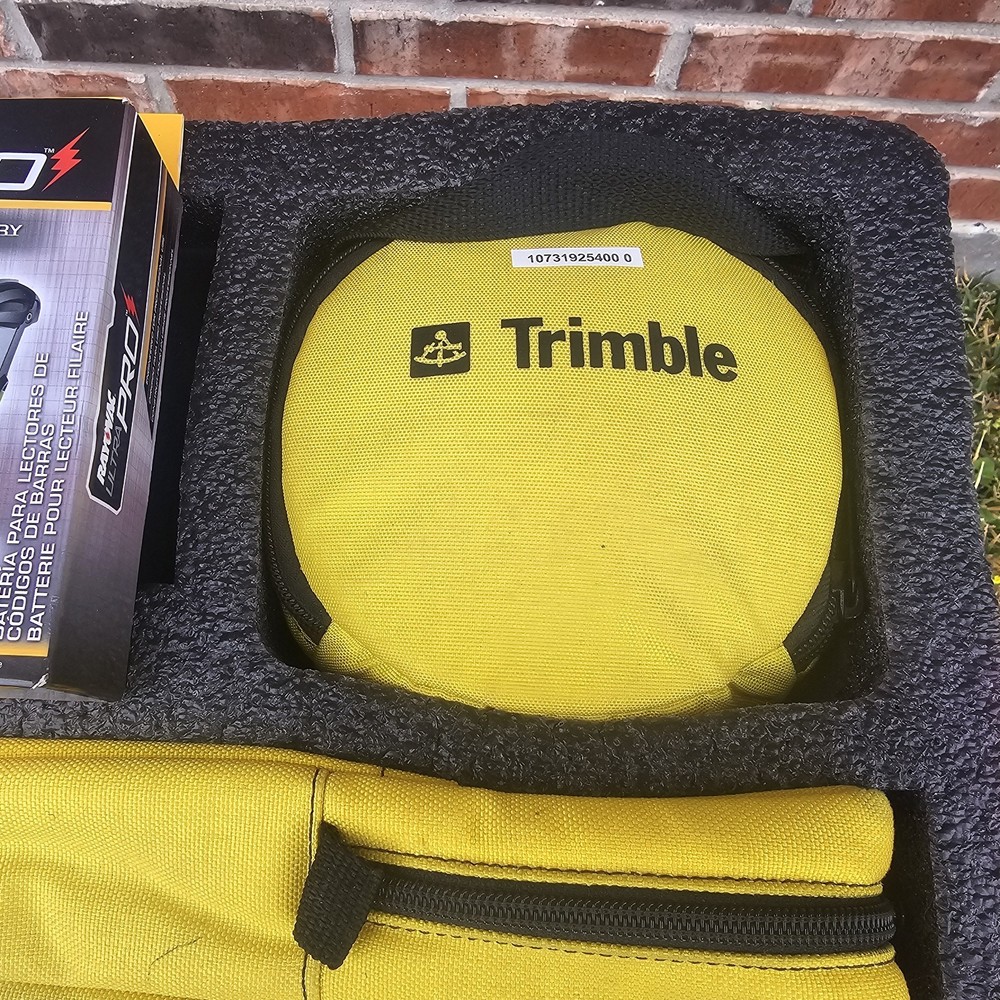 Trimble Pathfinder Power System with Asset Surveyor TSC1