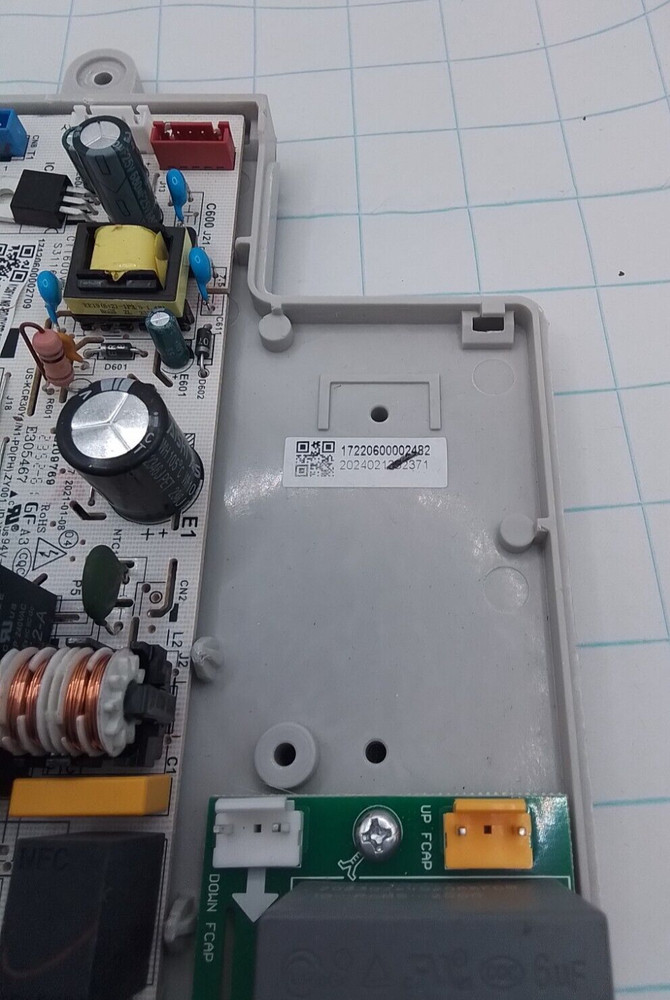 PCB for a Insignia NS-AC06PWH1 Air Conditioner