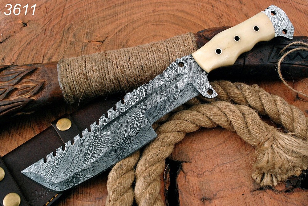 TACTICAL SURVIVAL Hunting FIXED BLADE DAMASCUS KNIFE TRACKER Camel Bone Handle