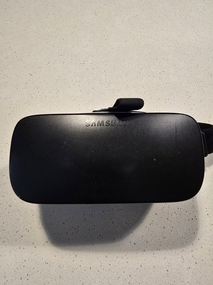 Samsung Gear VR Headset