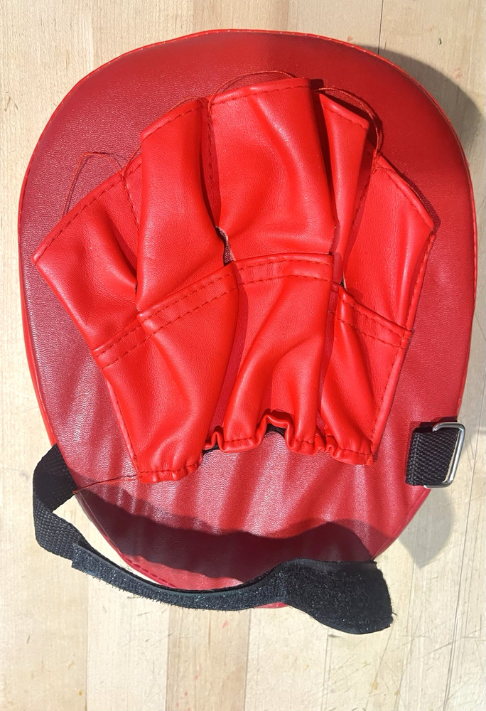 Kickboxing Boxing MMA Training Gear - Punch Mitt/Pad PU Leather Half Mitts NICE!