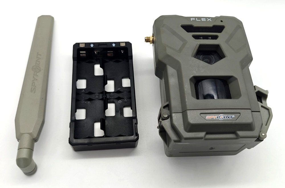 SPYPOINT FLEX Cellular Trail Camera 33MP 1080p - Unit & Antenna Only - TESTED