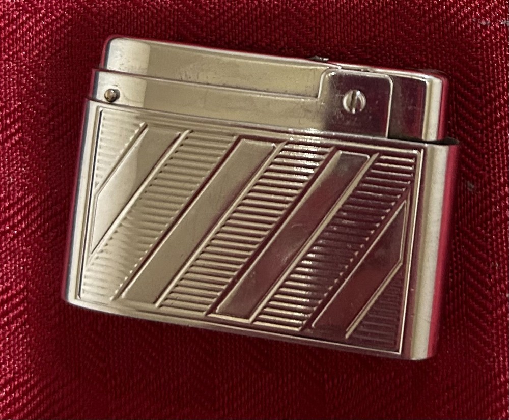 Ventage Ronson Veraflame Comet 500 Cigarette Lighter & Bentley Cigarette Lighter