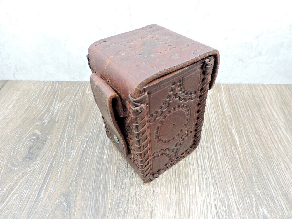 Brown Tooled Leather Rectangular Belt Box w/Latch 3"x5"x3"