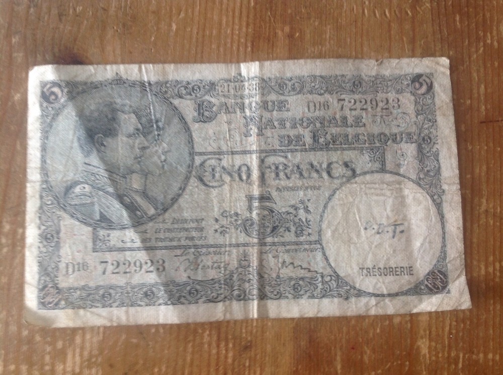 5 Belgium Francs banknote dated 1938