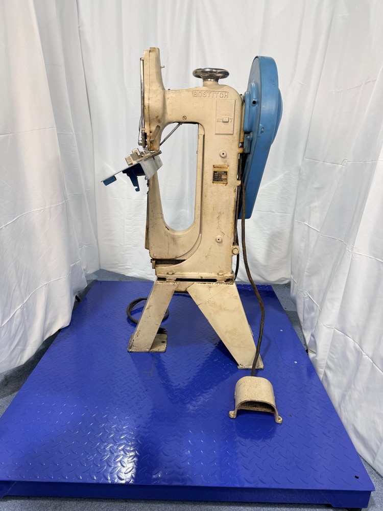 Bostitch Textron #7 AW heavy duty wire stitcher