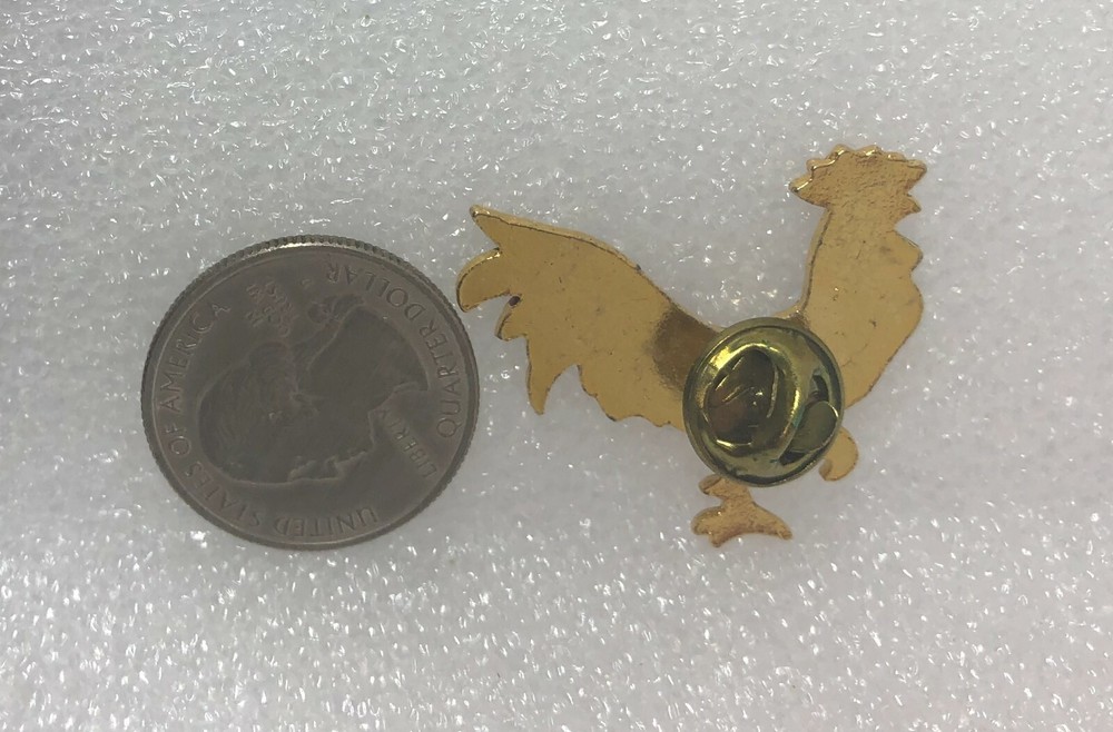 Red Rooster Pin