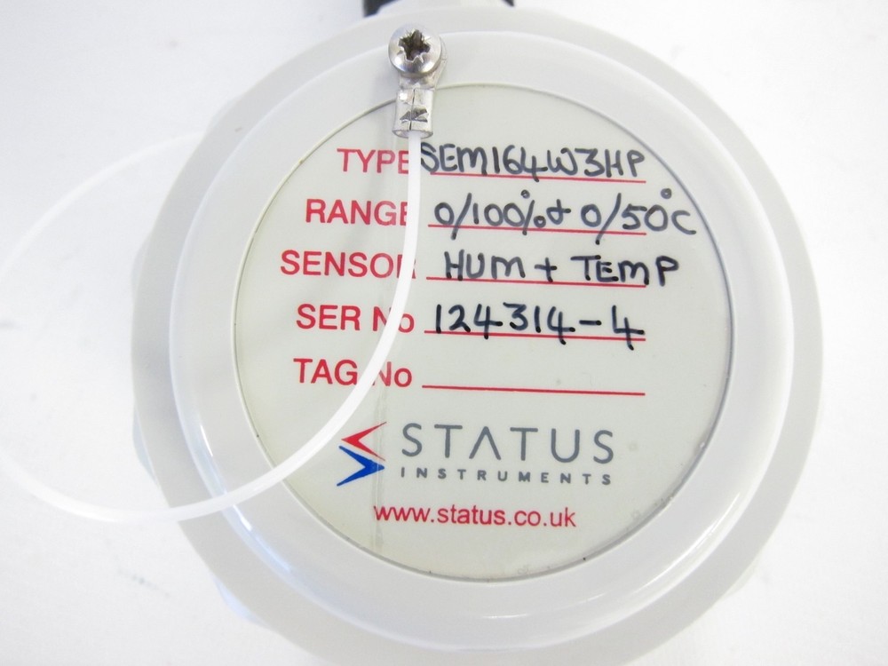 New Status SEM164 Humidity & Temperature Transmitter SEM164W3HP