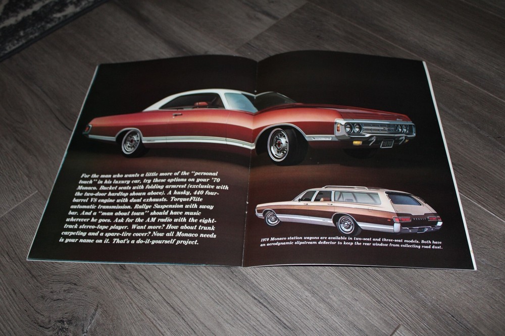 1970 Dodge Monaco sales brochure
