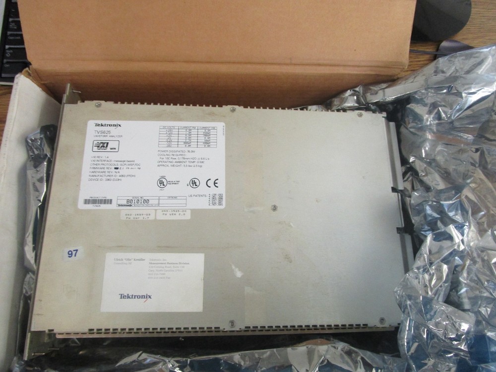 Tektronix Model: TVS625 Waveform Analyzer. VXI Rev: 1.4