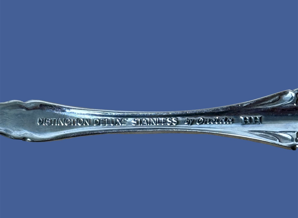 Oneida Raphael Master Butter Knife Stainless Distinction Silverware Flatware VTG