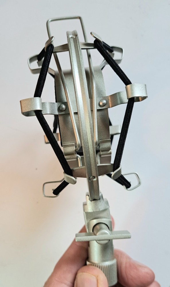 Microphone Shock Mount Anti-Vibration Microphone Holder