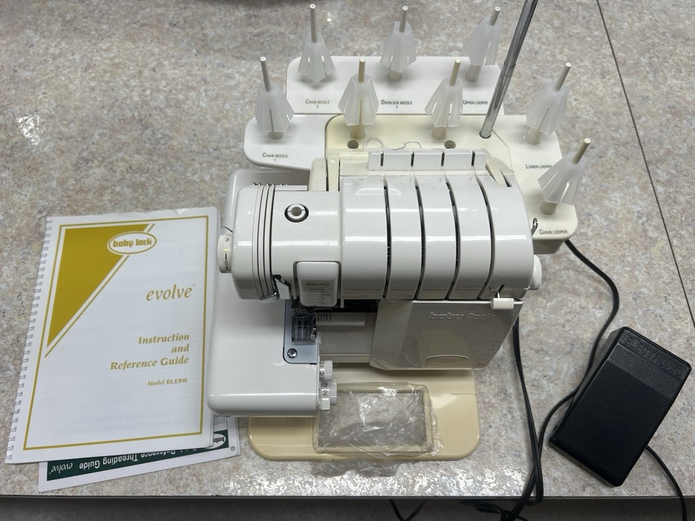 Baby Lock Evolve BLE8W 8 Thread Serger Machine