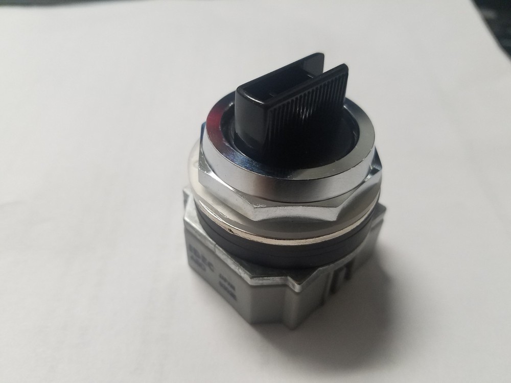 IDEC OPERATOR SWITCH ASD300-1