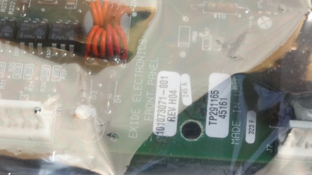 Exide Electronics 101073071-001 Rev H04 PCB Front Panel Board