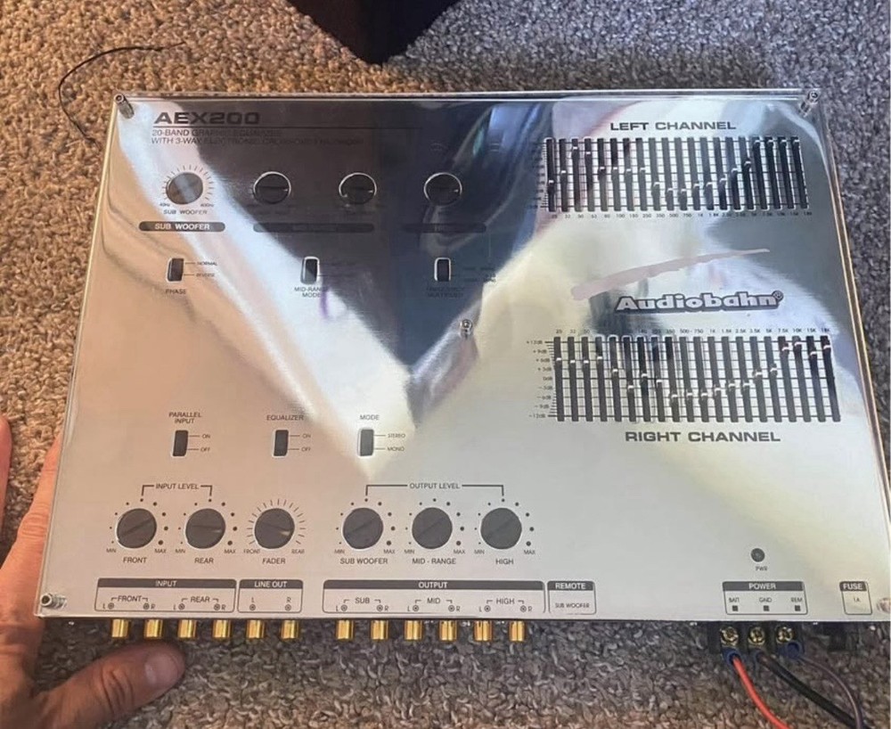 Audiobahn AEX200 6 Channel Crossover