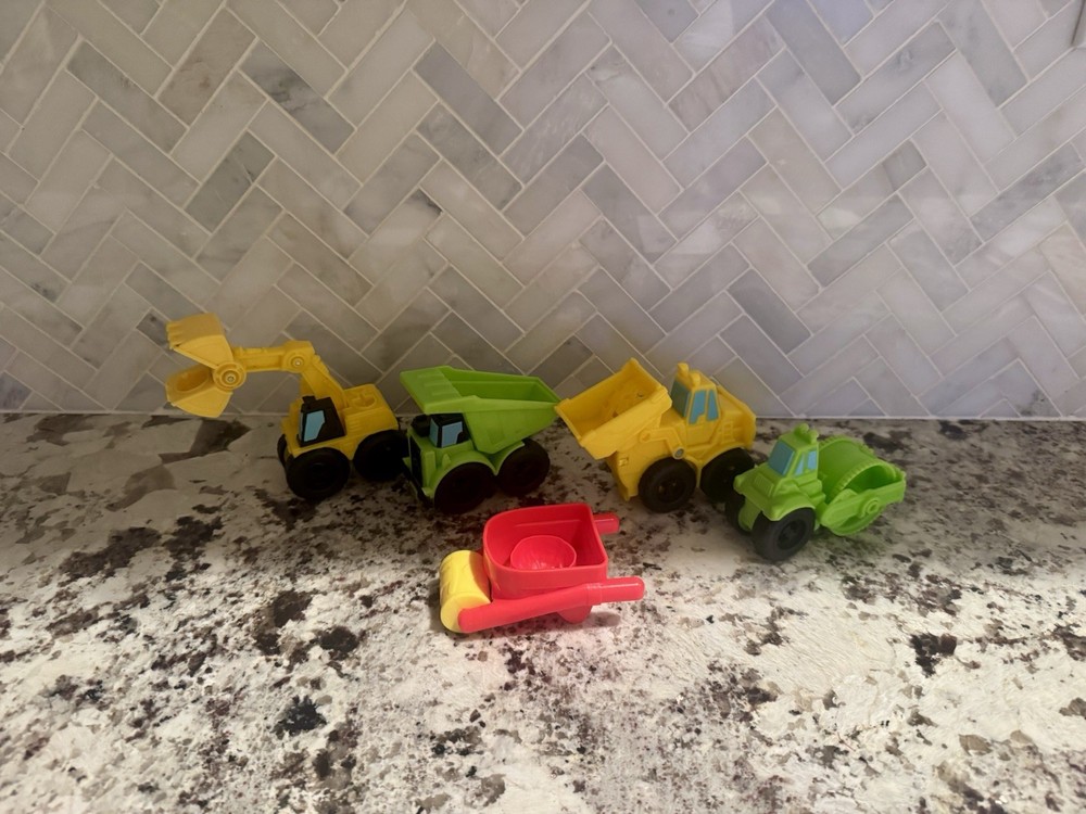 Play-Doh Construction Equipment Play Set