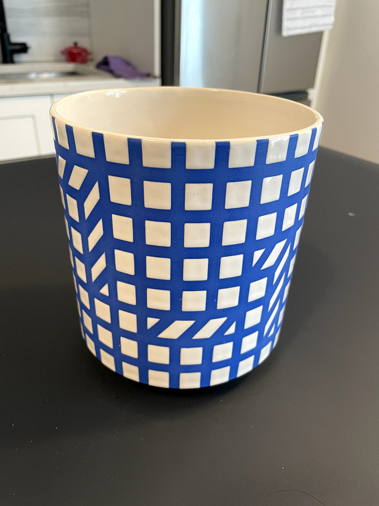 Not Work Related Step Lattice Planter - Medium